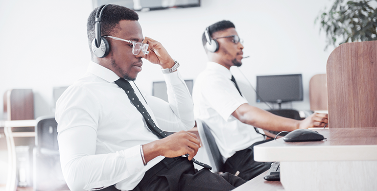 african-american-customer-support-operator-with-ha-2025-03-18-21-53-05-utc